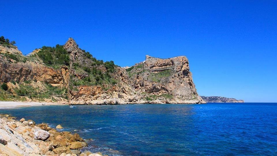 Tranquility, Sun, Breathtaking Views & 7 Minutes Drive To Sea Apartment Бенитачел Екстериор снимка